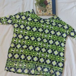 Loila neon yellow green & b/w top sz s/m nwot
